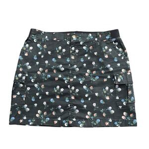 Lee Regular Fit Floral Cargo Skirt Mid Rise Mini Black‎ Size L - No size tag